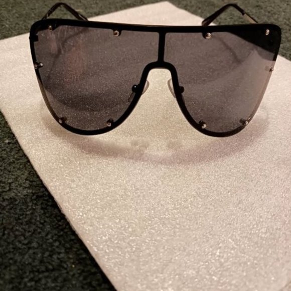 sunglasses BRANDNWOT - Picture 2 of 4